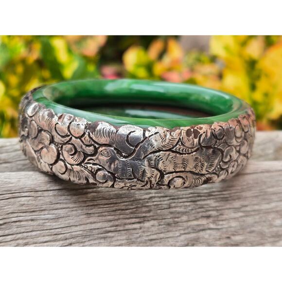 Antique Etched Tibetan Ornate Etched Symbols Silver & Double Natural Jade Bangle - Picture 1 of 10